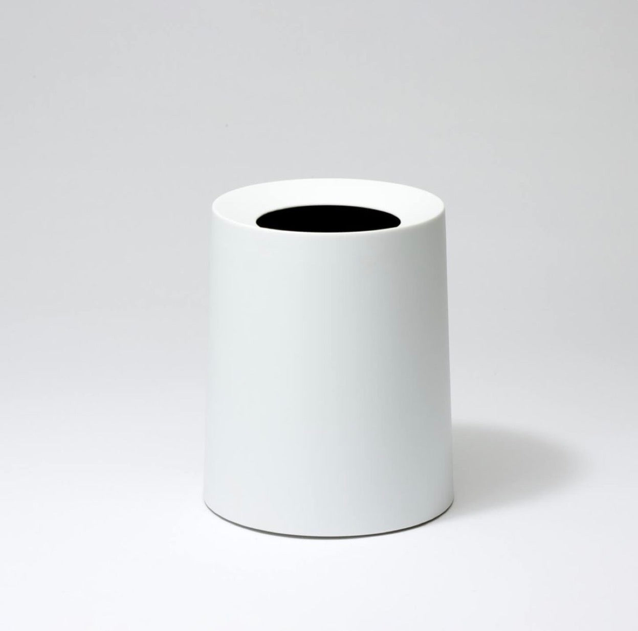 CANECA DE BASURA DE LUJO