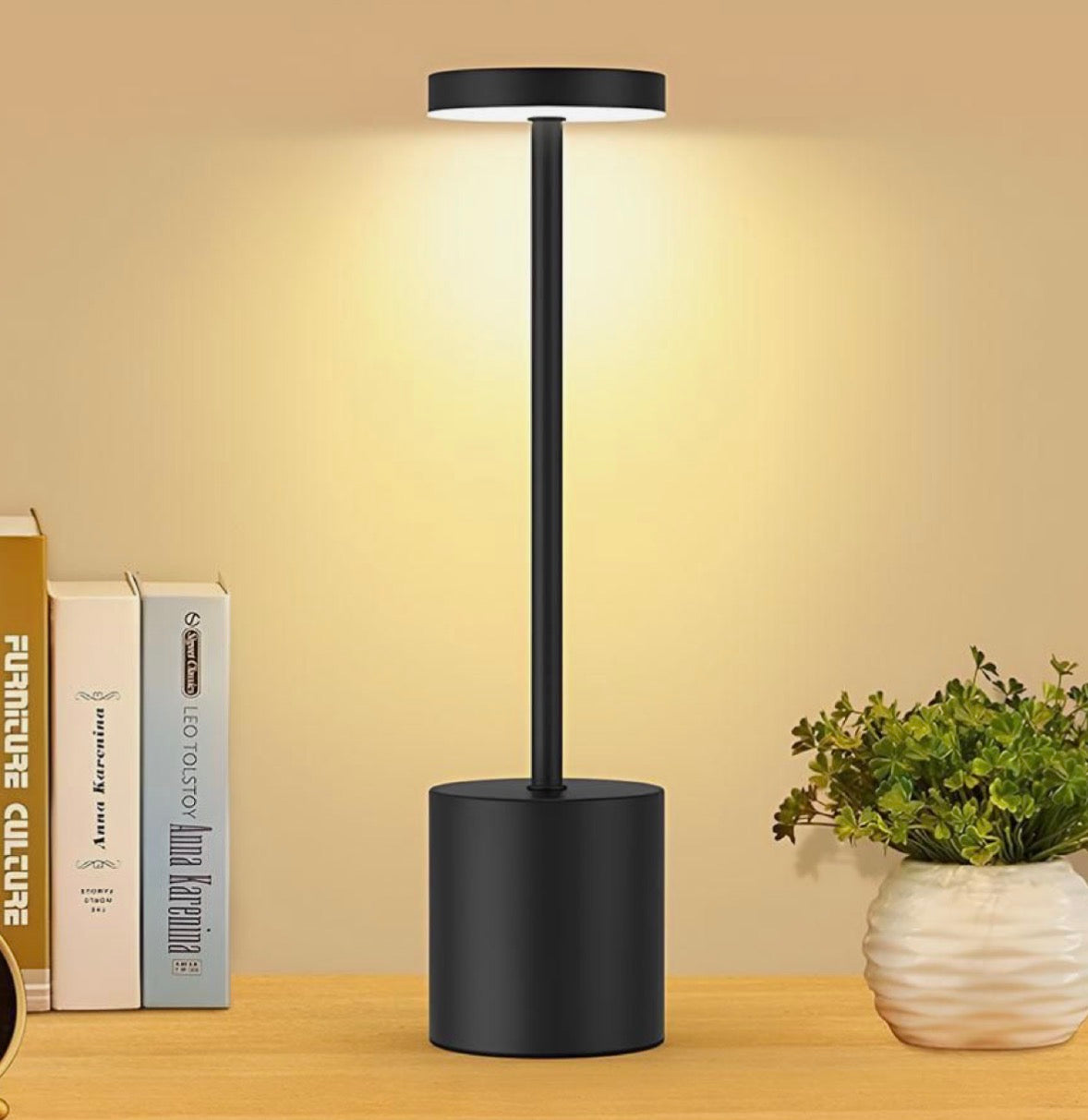 LÁMPARA DE MESA RECARGABLE NEGRA